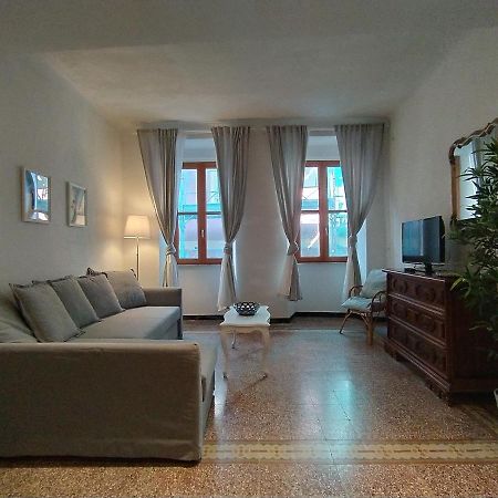 Апартаменты Rosanna House Вернацца Экстерьер фото